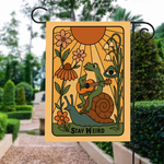Stay Weird Garden Flag, Retro Outdoor Garden Decor, Stay Weird Yard Flag, Funny Garden Decoration, Frog Garden Banner, Welcome Garden Decor
