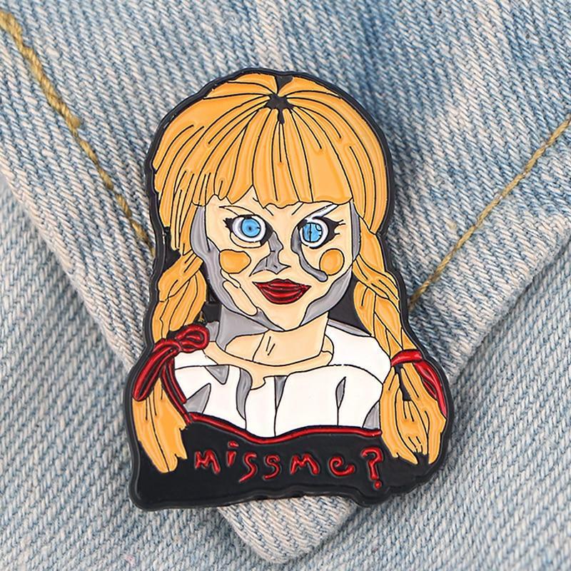 Épingle en émail d'horreur Hellraiser